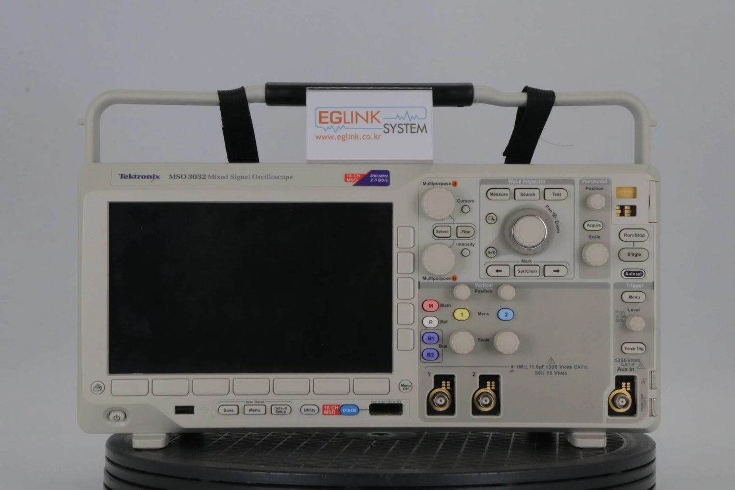 Tektronix MSO3032 Oscilloscope Digital Mixed Signal 2+16 ch 300MHz Bandwidth 2.5