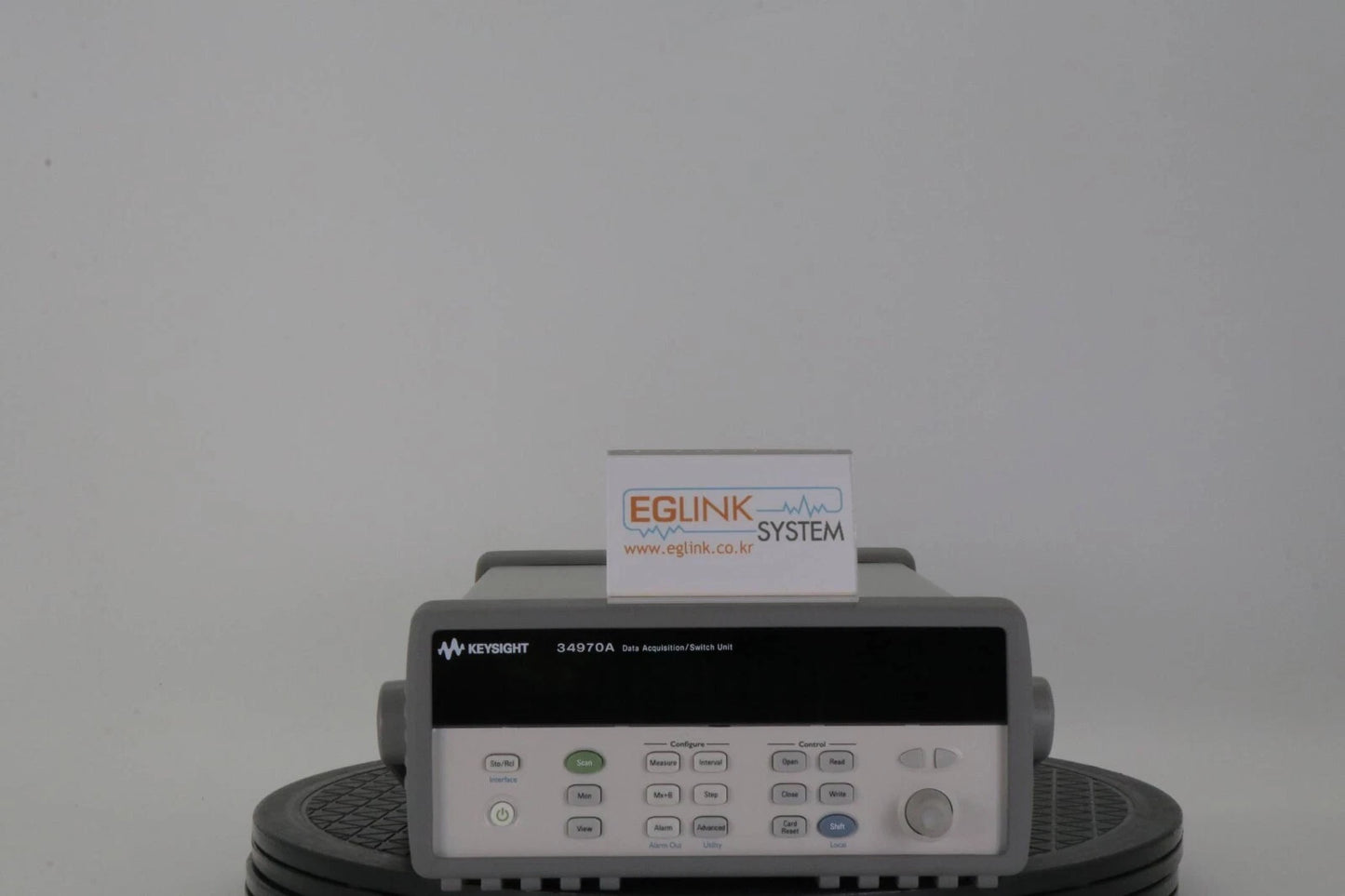 Keysight 34970A Data Acquisition System/ DMM Keysight label, mainframe only