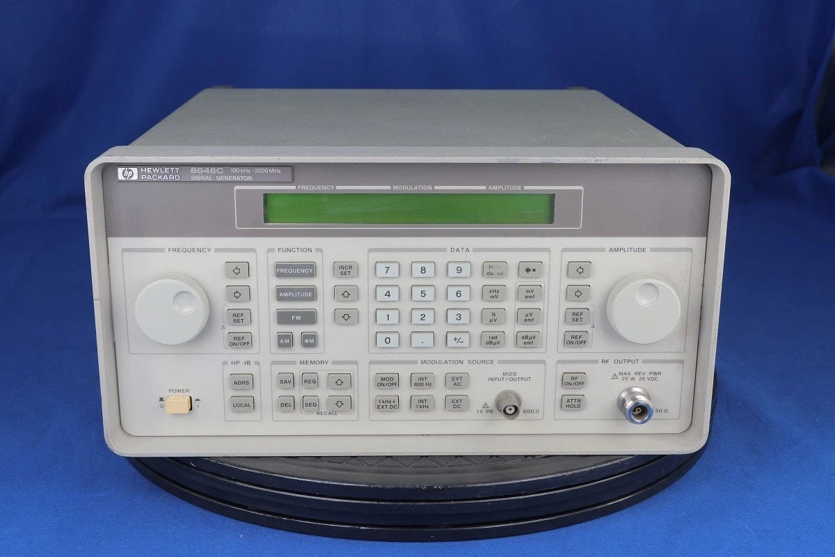 Agilent 8648C Signal Generator opt 1E5(High stability time base)