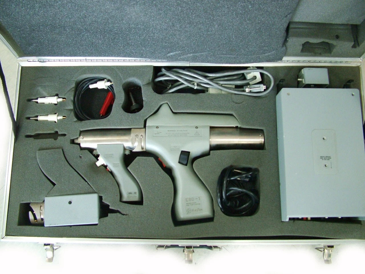 Keytek Series2000 ESD Test System ESD-1(ESD Simulator, requires PSC-1(Power Supp