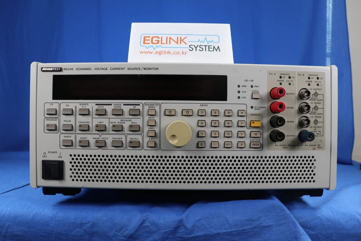 Advantest R6246 Source Meter Synchronized 2-channel Generation