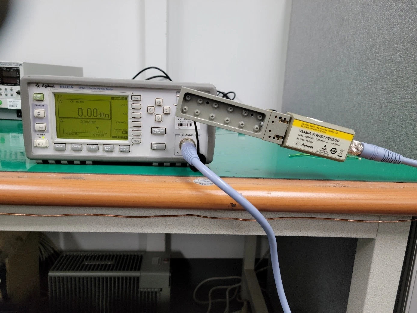 Agilent V8486A RF Power Meter Sensor Waveguide average power sensor (diode) 50G