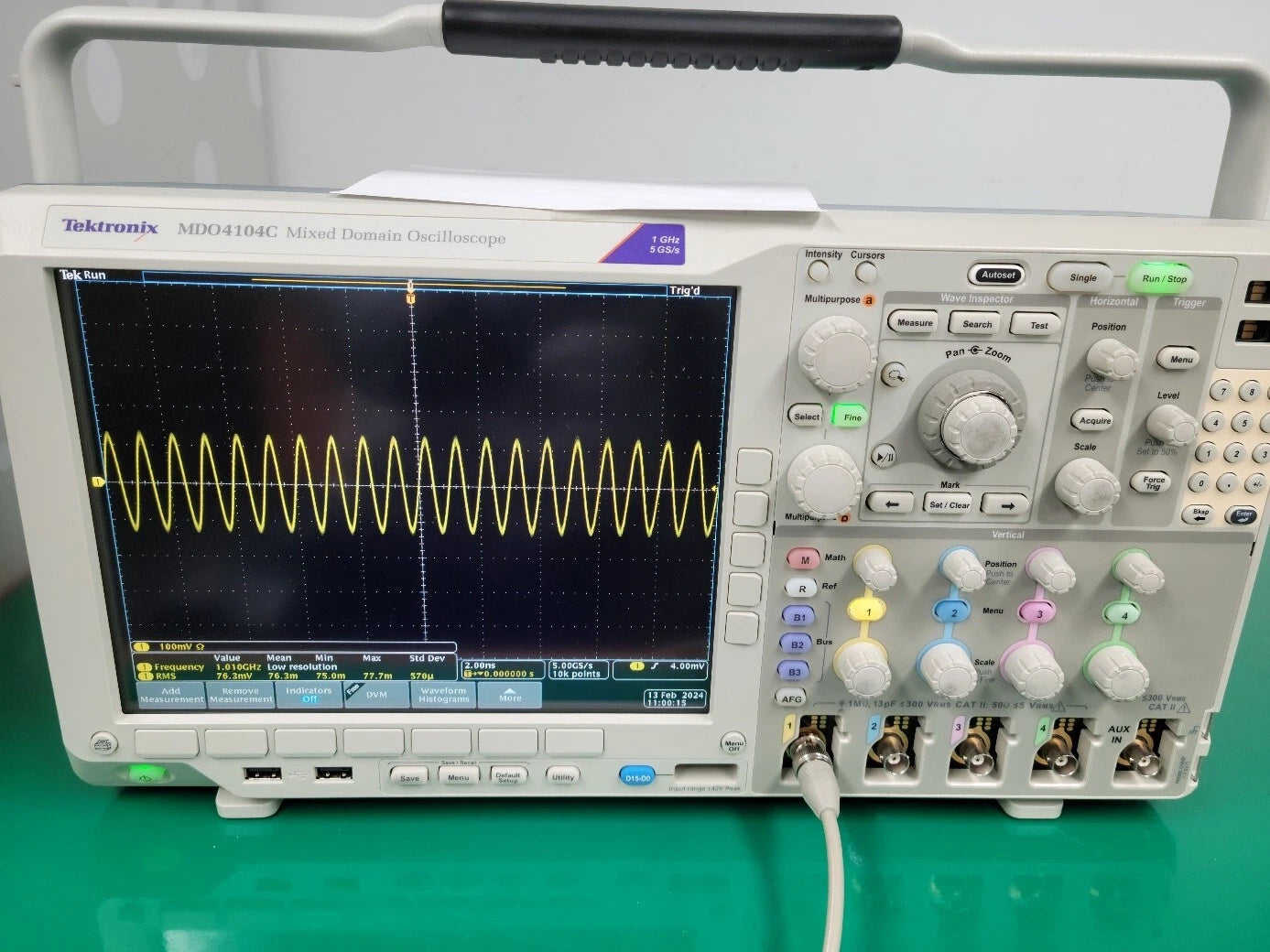 Tektronix MDO4104C Oscilloscope Digital Mixed Domain