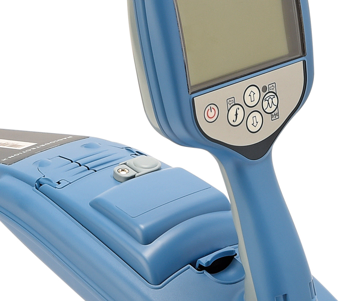 RD7200 Cable and Pipe Locator and Transmitter Kit