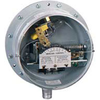 Series PG Gas Pressure/Differential Pressure Switch