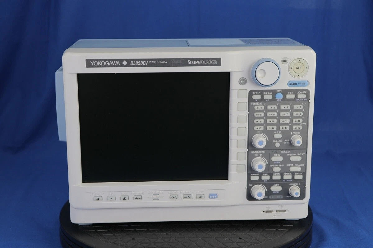 Yokogawa DL850EV Oscilloscope/ Recorder Digital opt : -D-HJ/DC/M2/HD1/P4