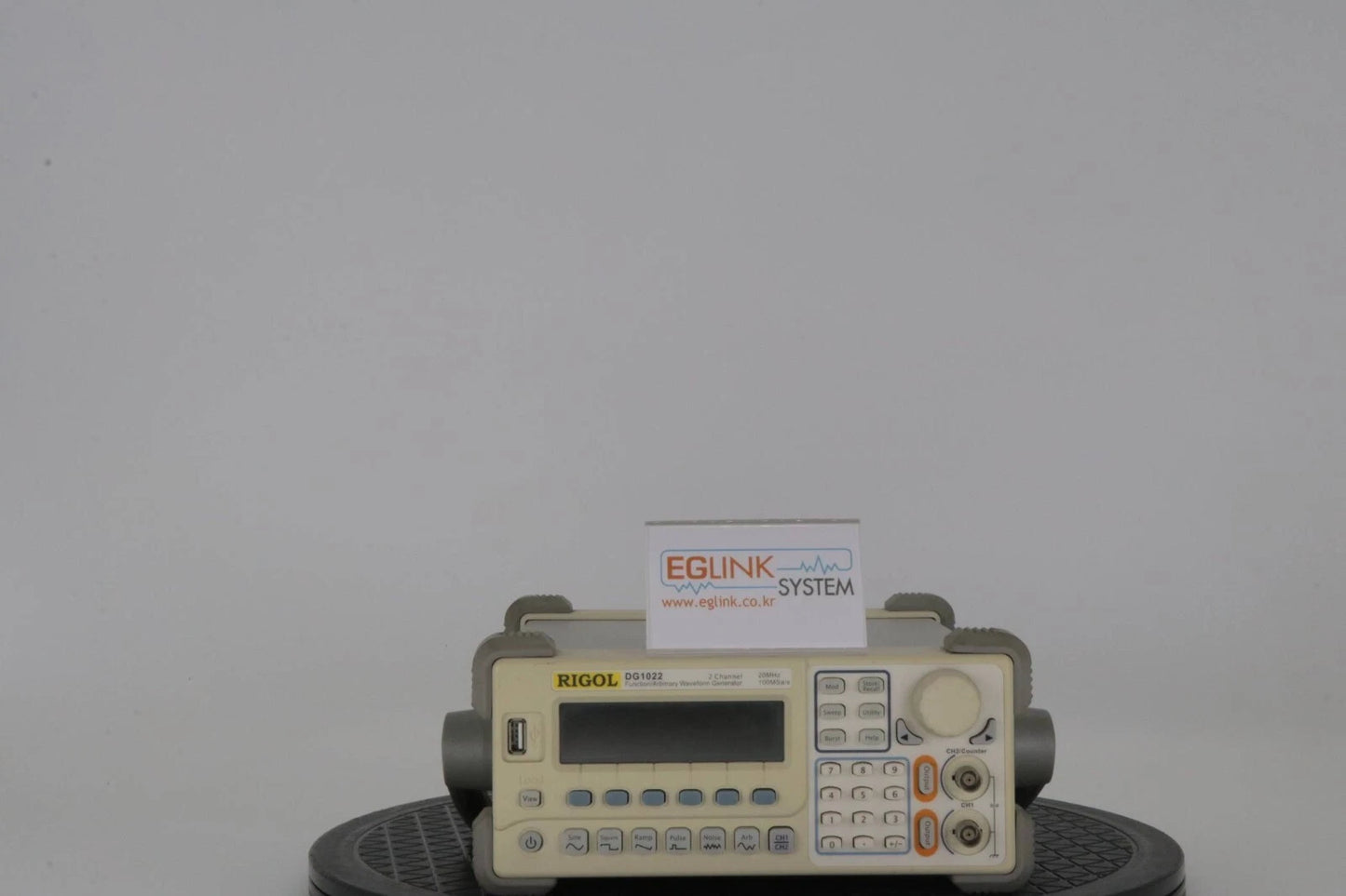 Rigol DG1022 Function Generator dual CH, max 20MHz, 100MS/s, output CH1 2mVpp