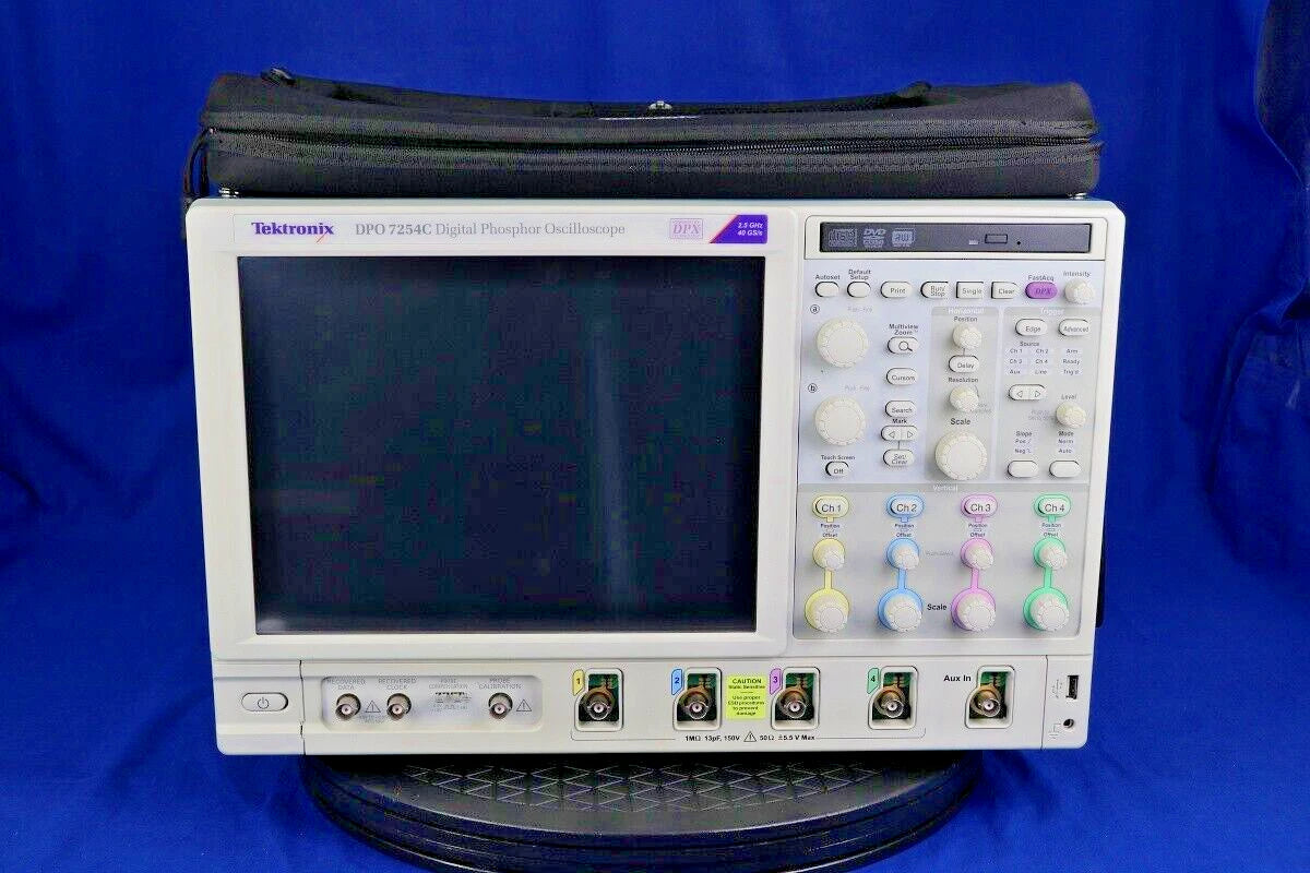Tektonix DPO7254C Oscilloscope Digital 2.5GHz 40GS/s 4Ch OPT 2RL/ASM/LT/VET/DJA