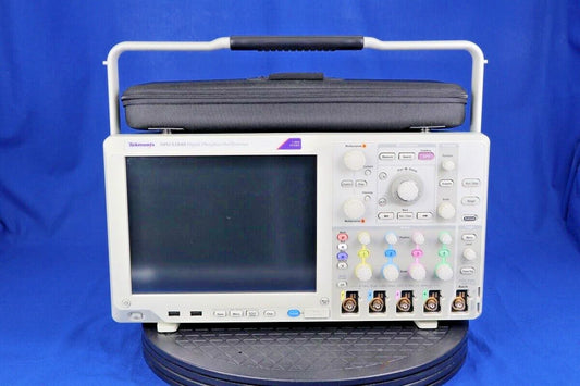 Tektronix DPO5104B Oscilloscope Digital OS WIN7, opt 2RL/ ASM/ LT/ SR-CUST/ DJE