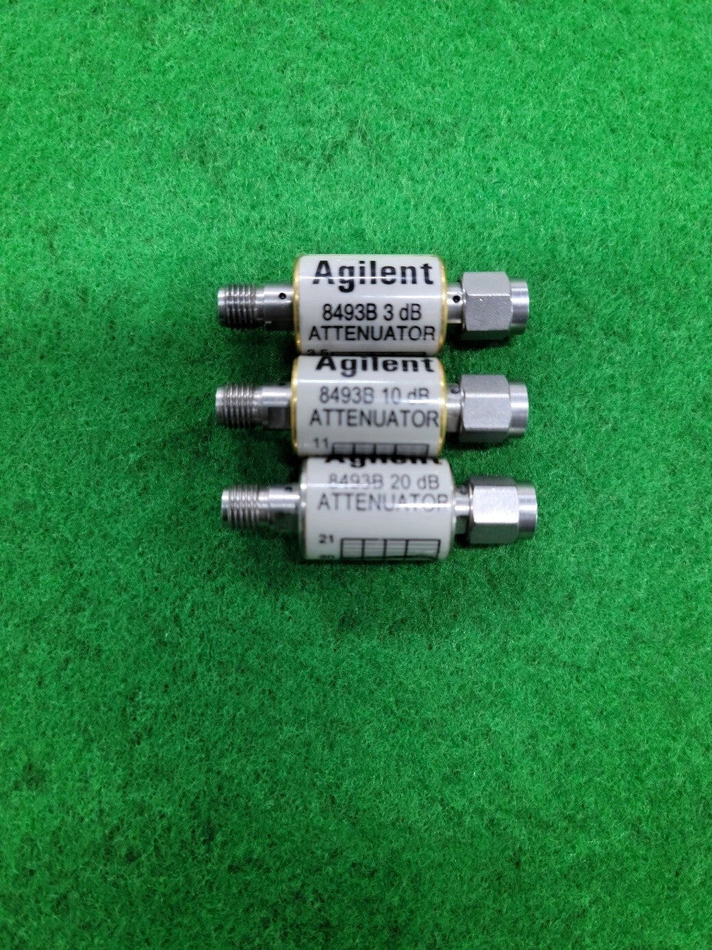 Agilent 8493B RF Attenuator Fixed Coaxial Fixed DC to 18GHz, 3dB/ 10dB/ 20dB