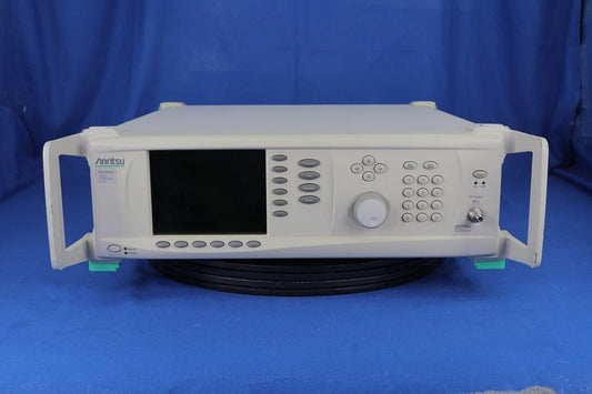 Anritsu MG3694A Signal Generator 0.1Hz to 40GHz, opt 2B/3/4/10/16/22/25A/99