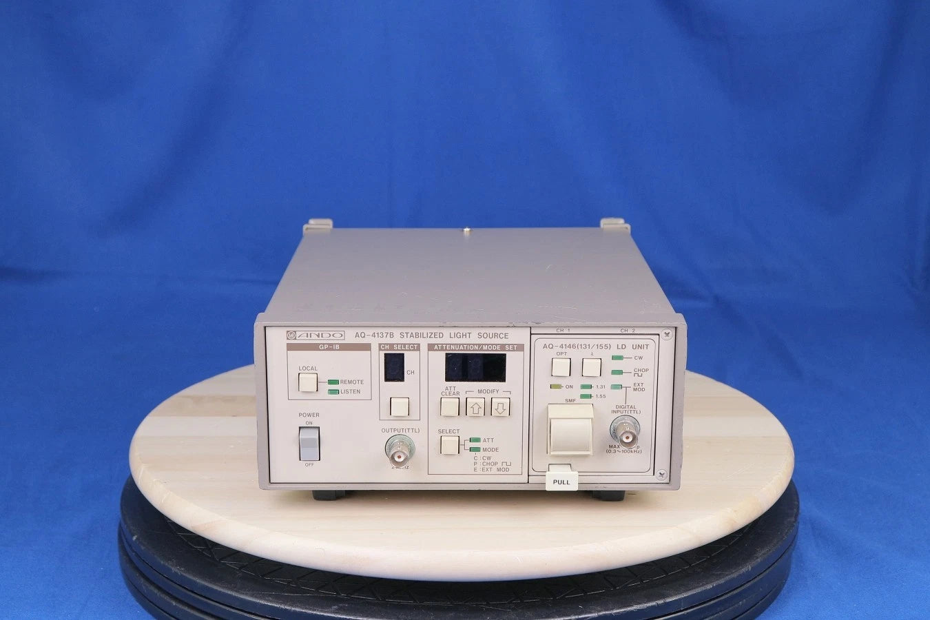Ando AQ-4137B Optical Source including modules AQ-4146(131/ 155) LD unit