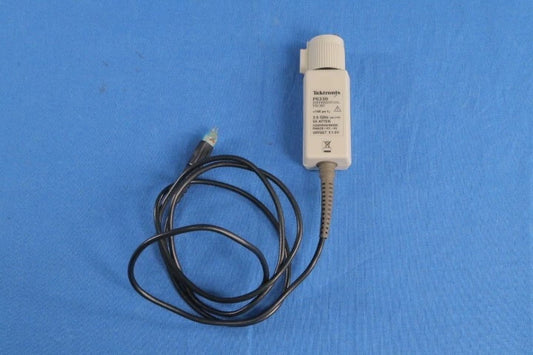 Tektronix P6330 Probe Differential 3GHz differential, some missing parts