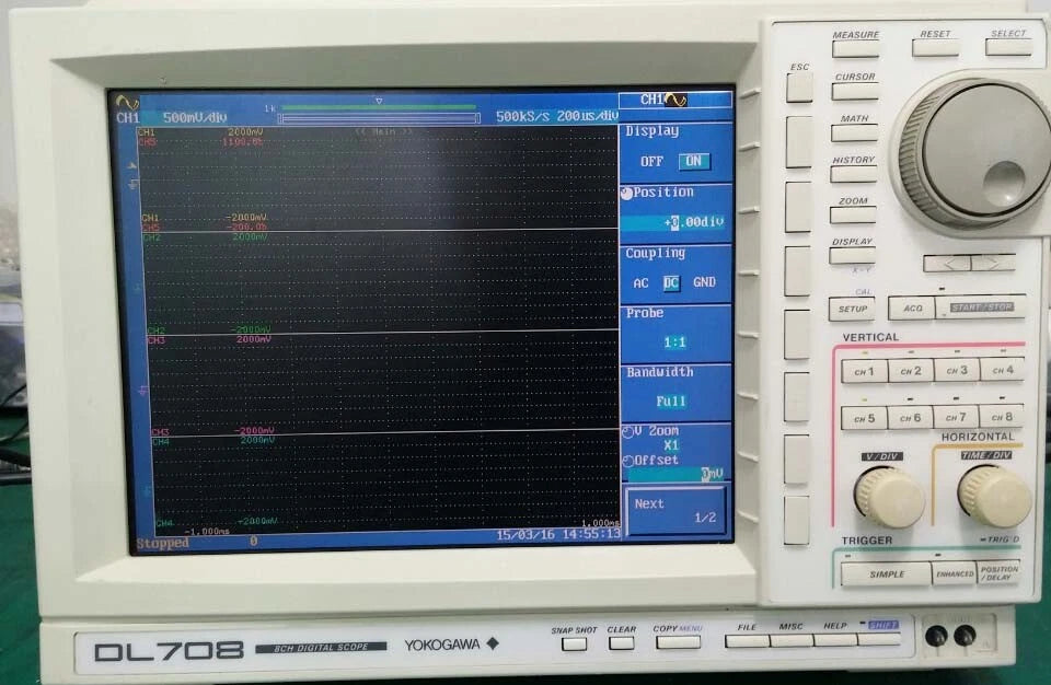 Yokogawa DL708 -1-M/M2/C8/ 701852 4ea/ 701860 1ea Oscilloscope/ Recorder Digital