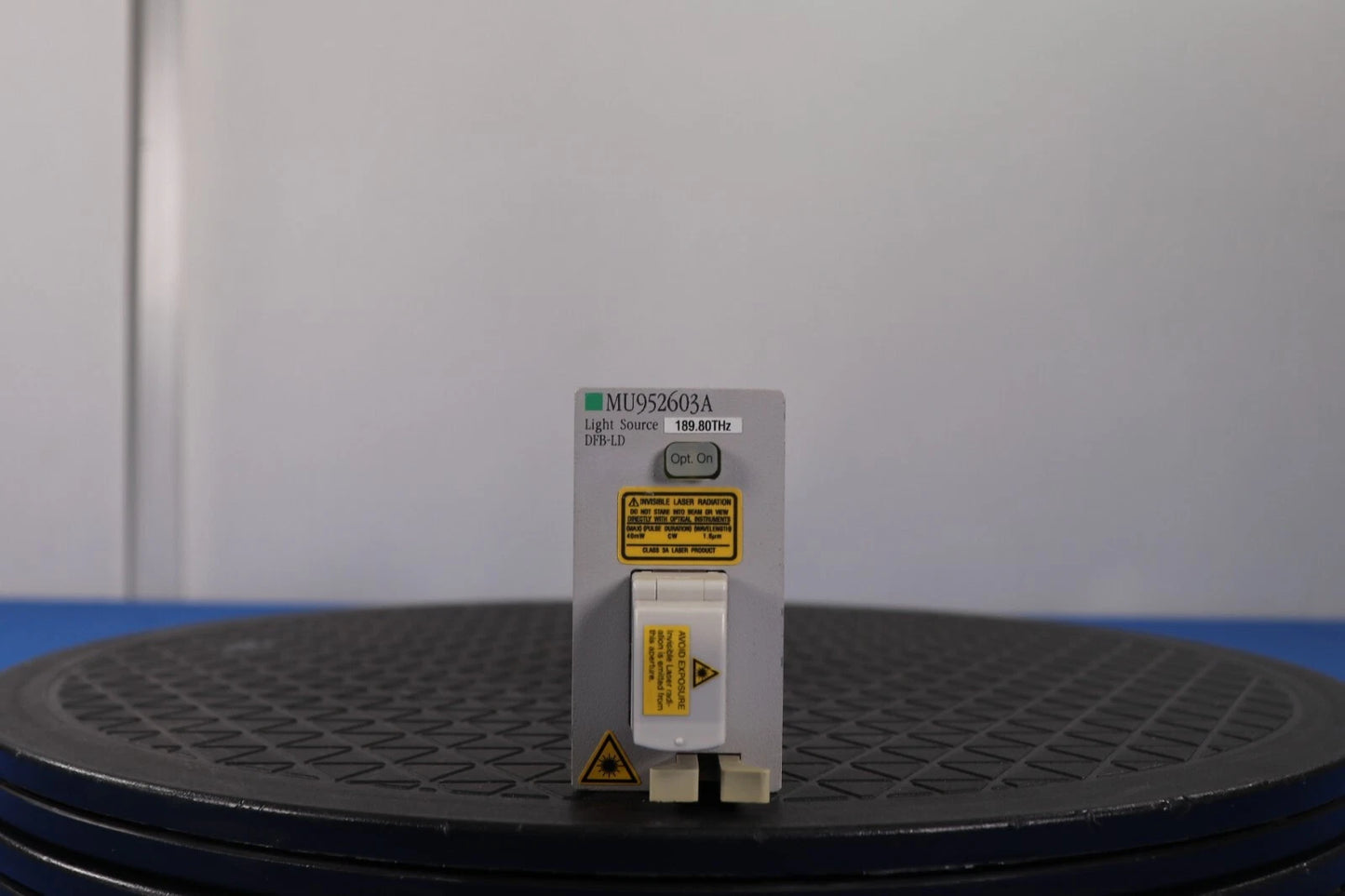 Anritsu MU952603A Optical Multimeter Module Light Source Module 1580nm